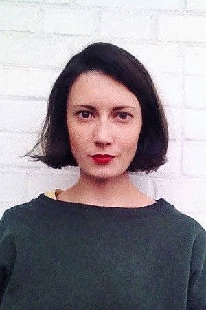 Polina Kampioni backdrop