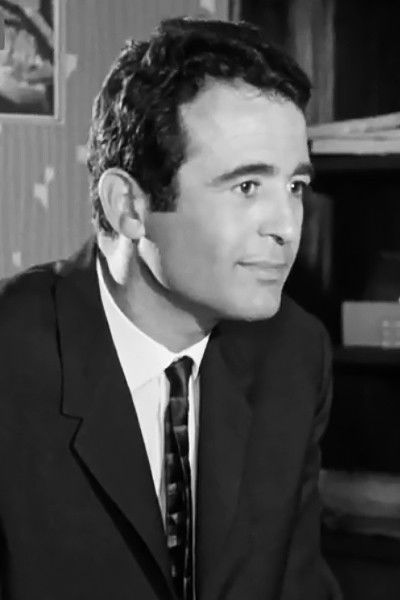 Harris Soidis backdrop