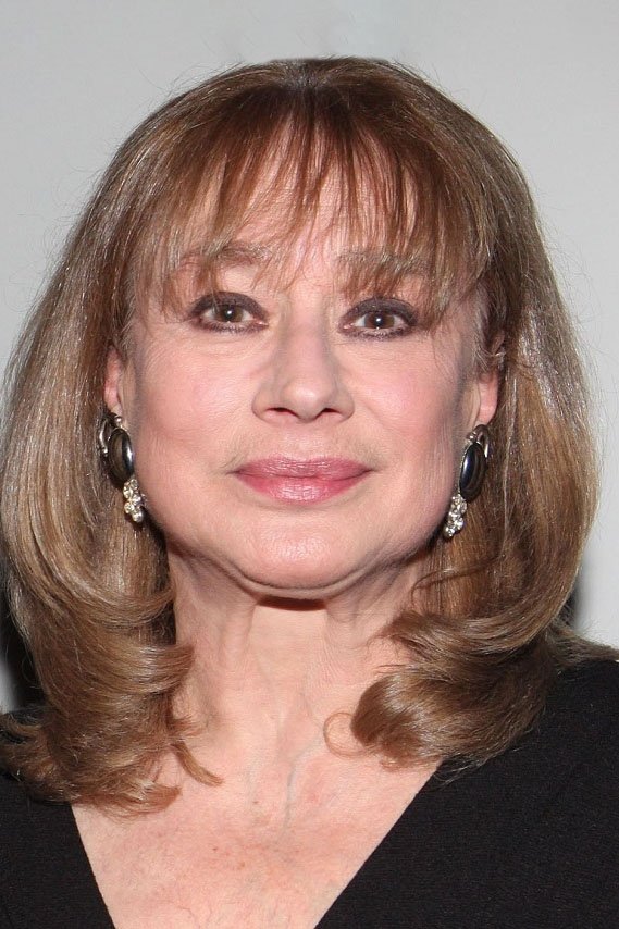 Gogo Antzoletaki backdrop