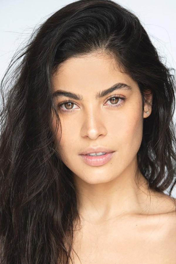 Essined Aponte backdrop