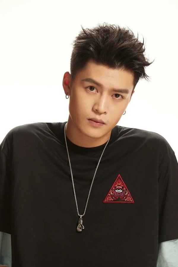 Ning Huan Yu backdrop