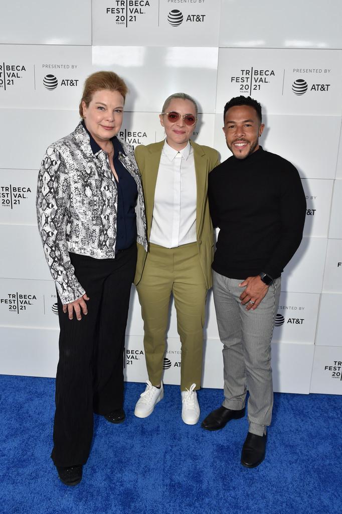 Alejandra Parody backdrop