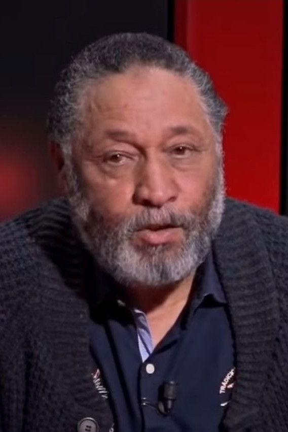 Abdellatif Khamouli backdrop