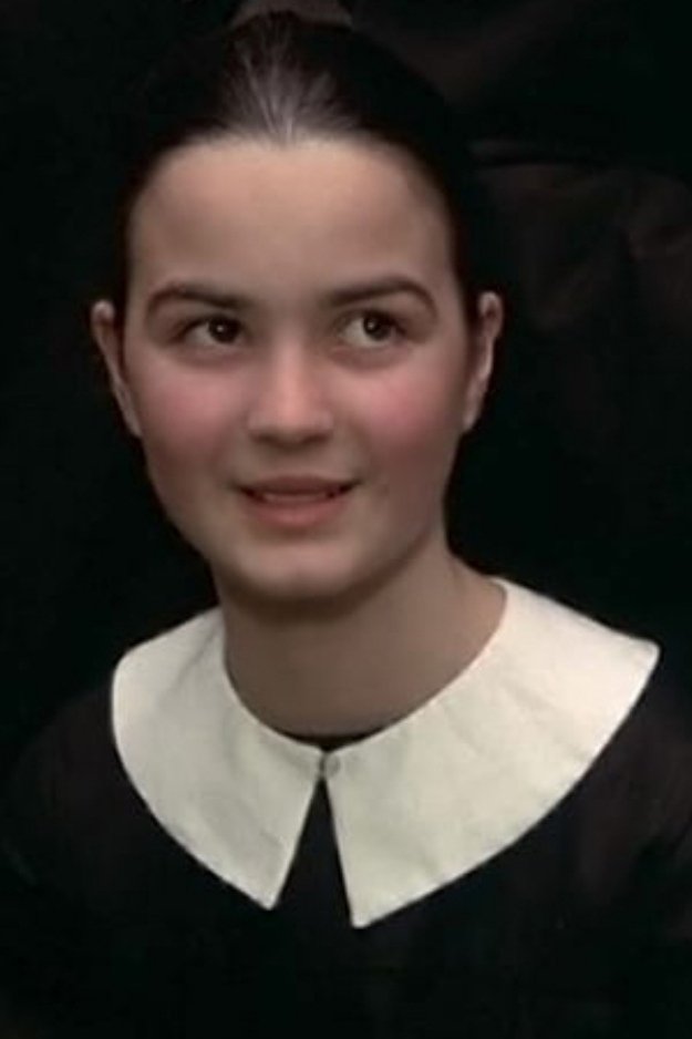 Nella Gambini backdrop