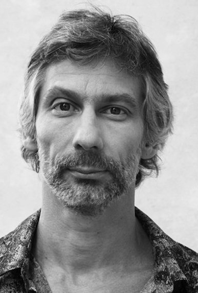 Rainer Sievert backdrop