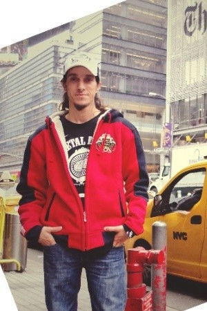 Fabricio Camargo backdrop