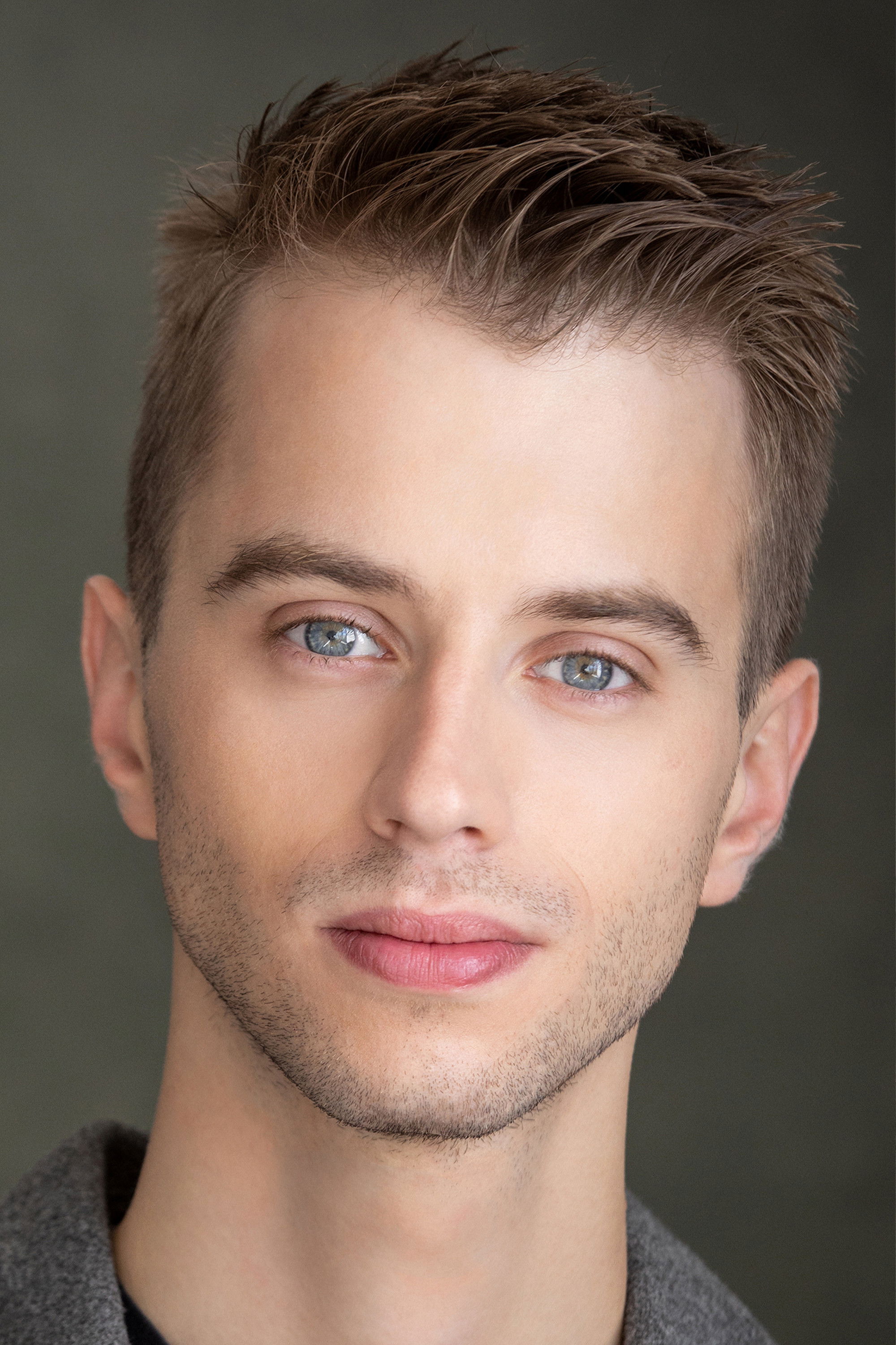 Eric Fleising backdrop