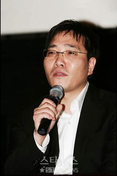 Lee Hyung Sun backdrop