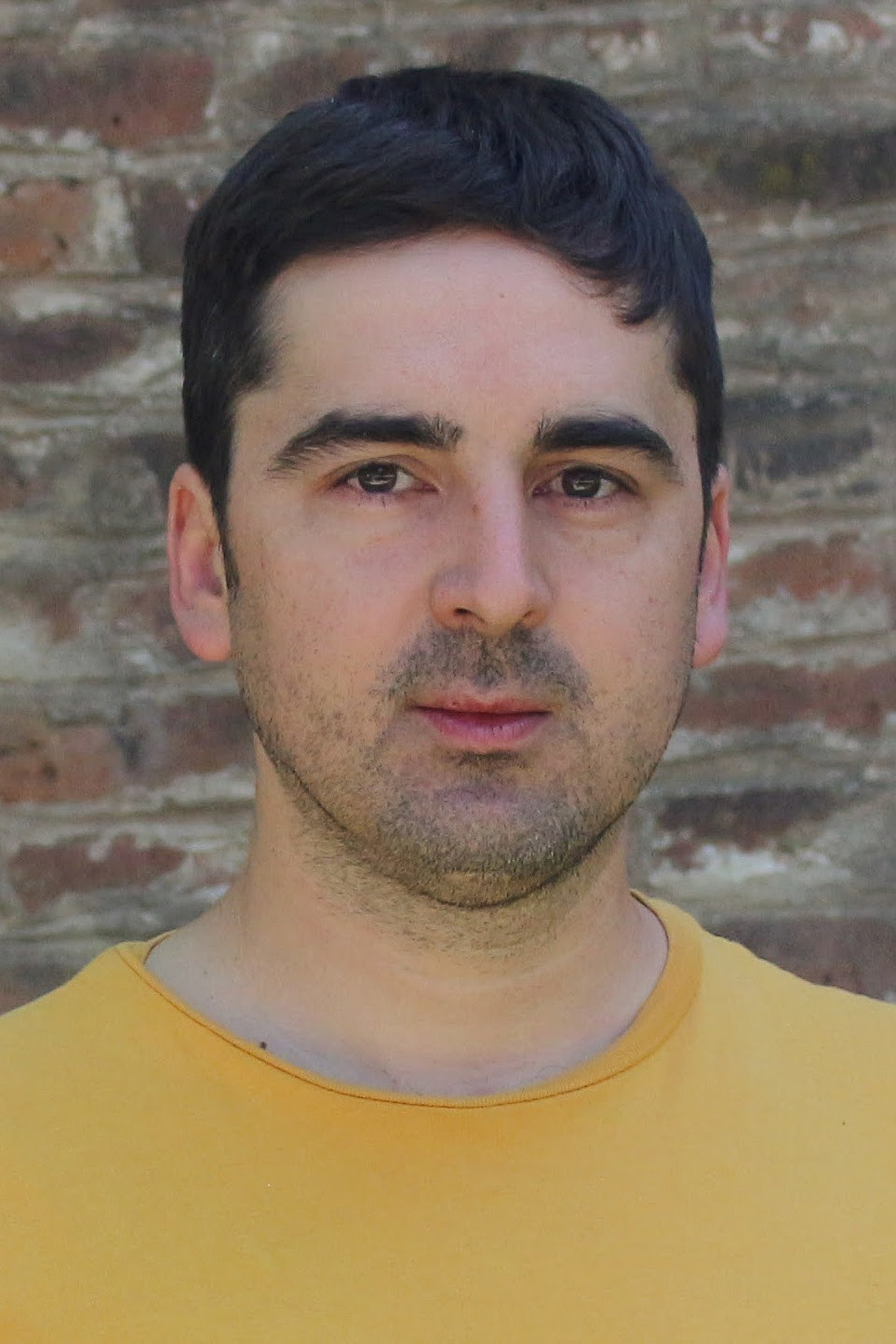 Andrés Perugini backdrop