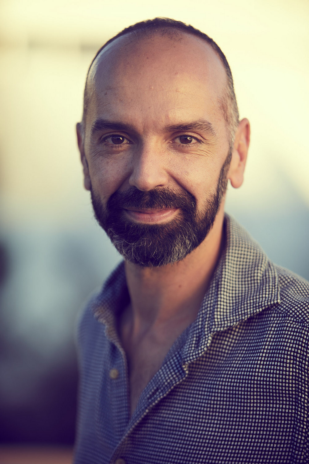 Jorge Muriel backdrop