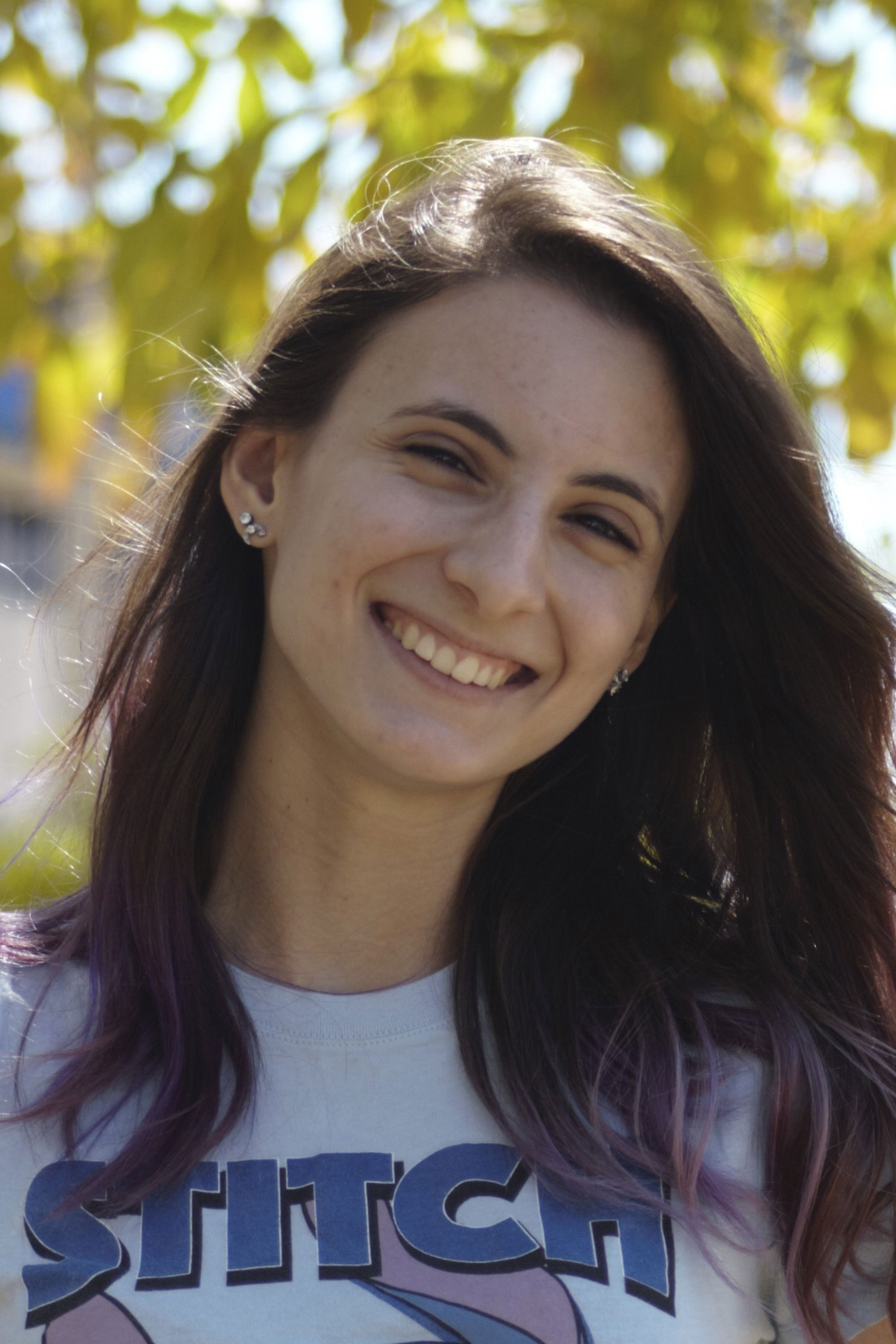 Nicole Bittencourt backdrop