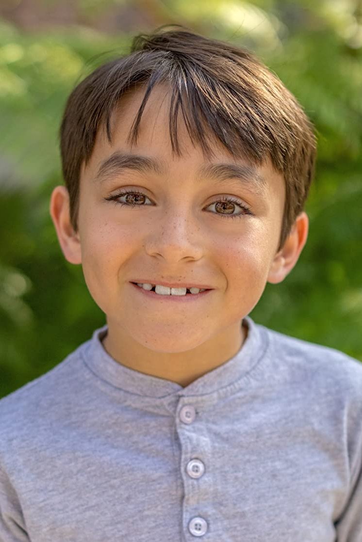 Aaron Bradshaw backdrop