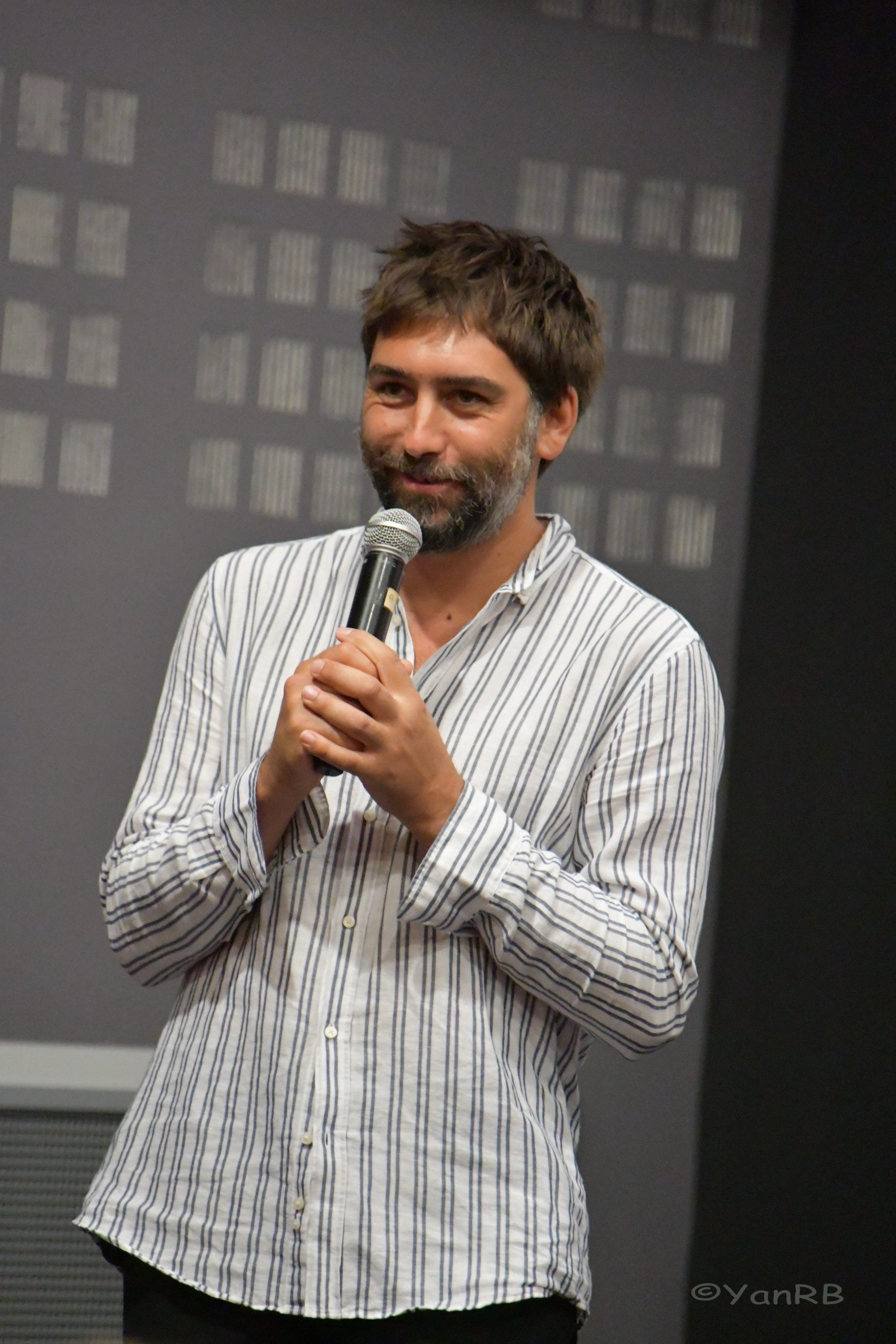 Jérémy Trouilh backdrop