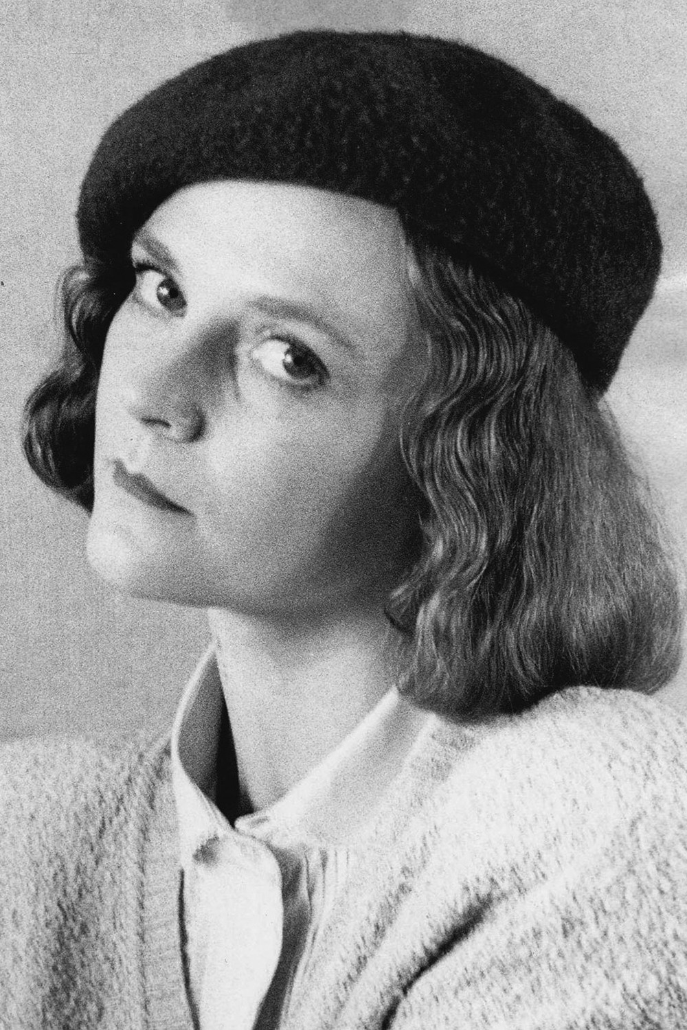 Natalya Dikaryova backdrop