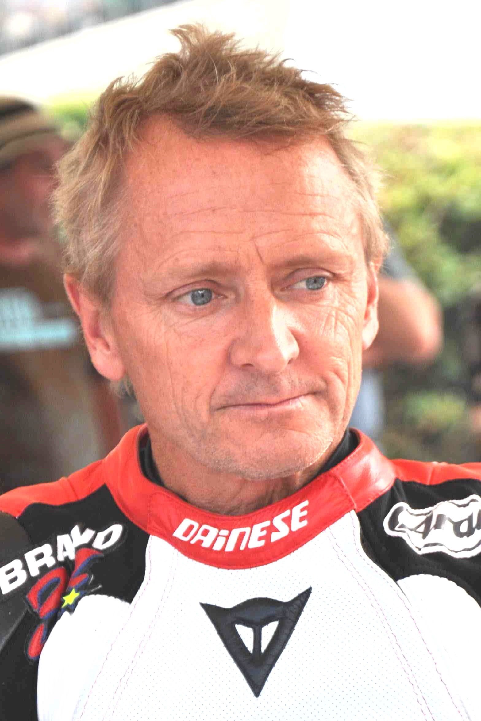 Kevin Schwantz backdrop