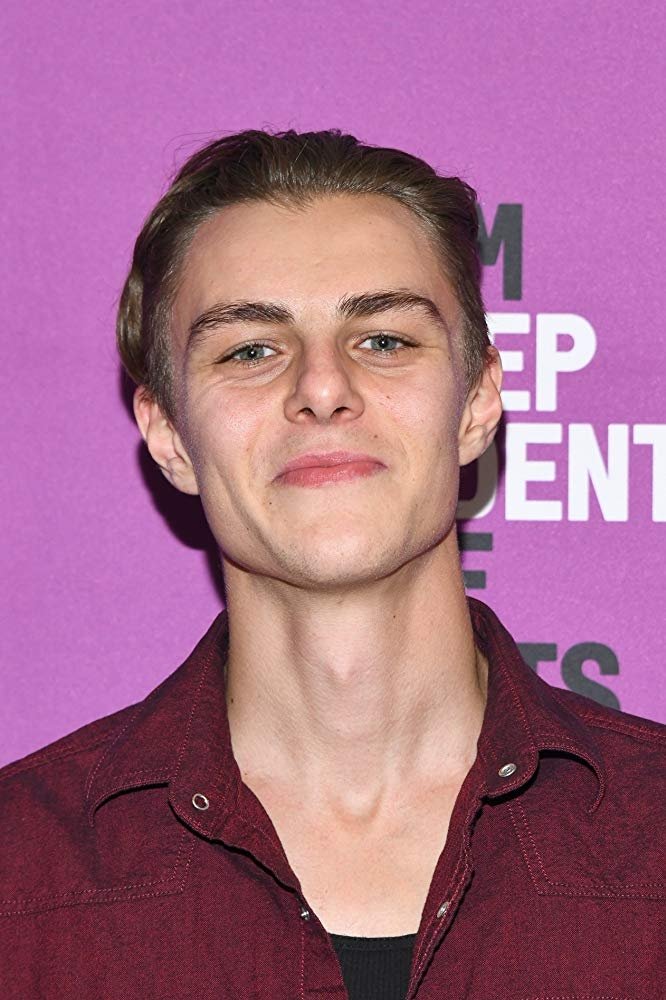 Chris Galust backdrop