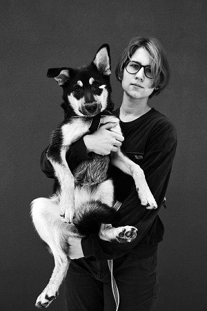 Alexandra Kharitonova backdrop