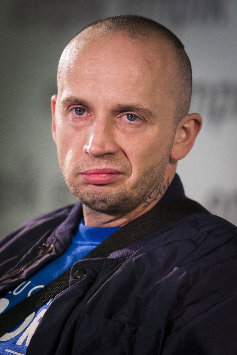 Ryszard Andrzejewski backdrop