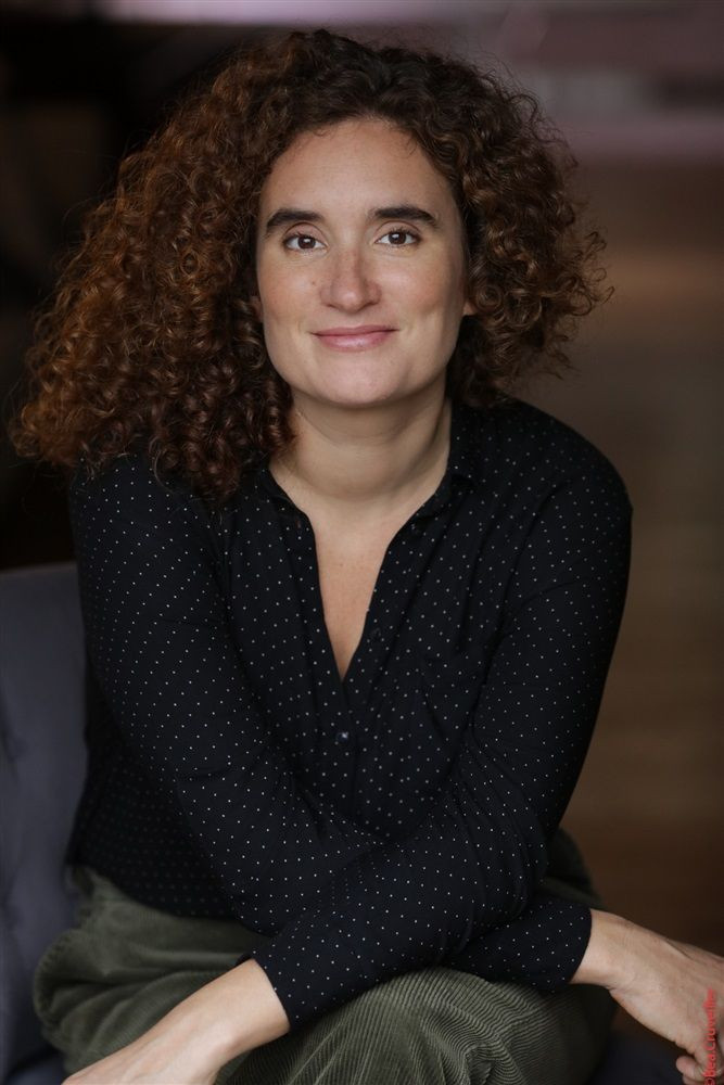 Elise Noiraud backdrop