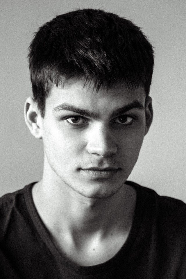 Simon Frühwirth backdrop