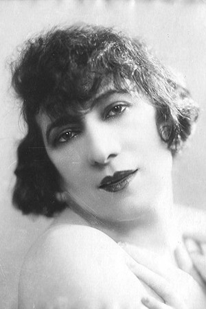 Tonia Navar backdrop