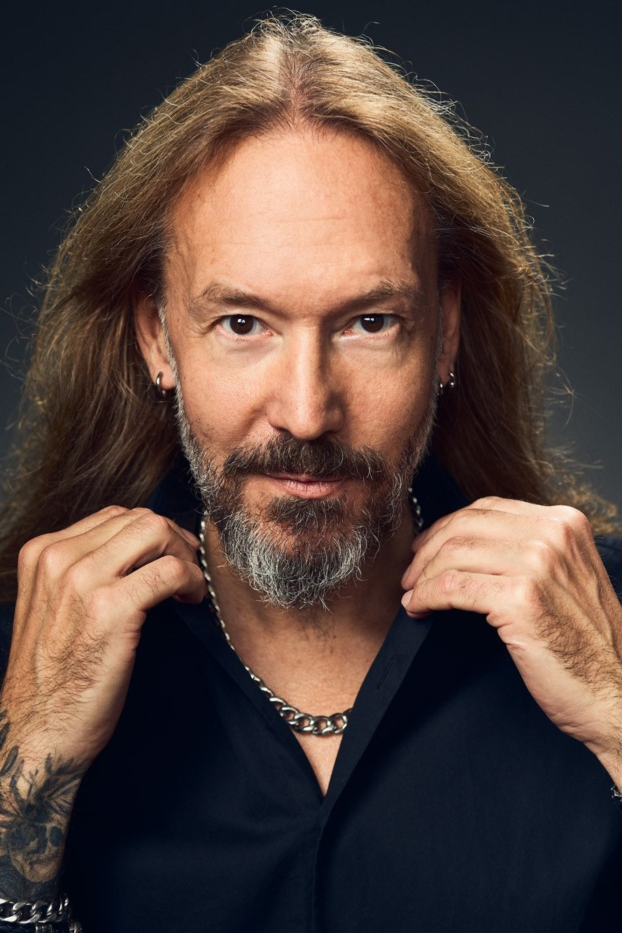 Joacim Cans backdrop