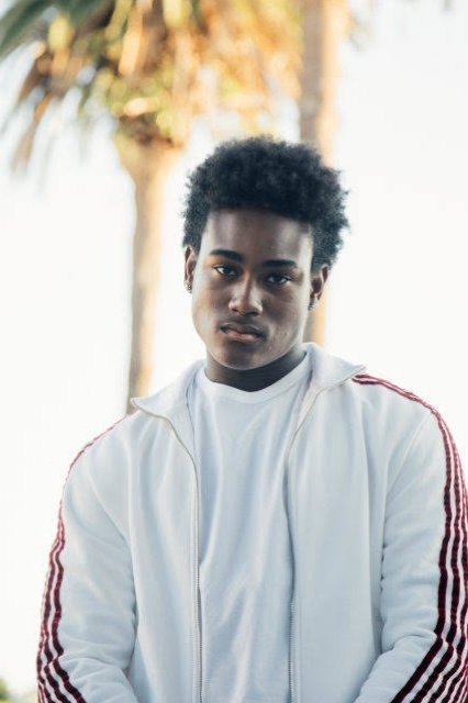 Lamar Morris backdrop