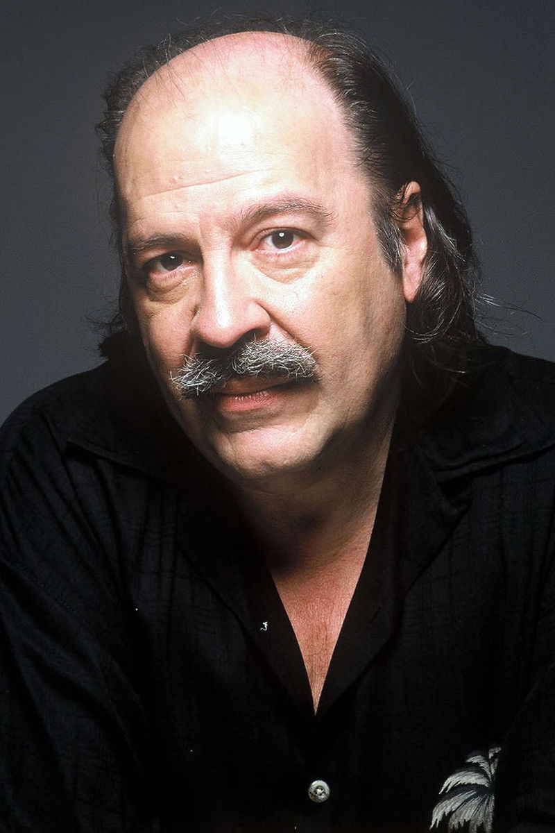 Litto Nebbia backdrop