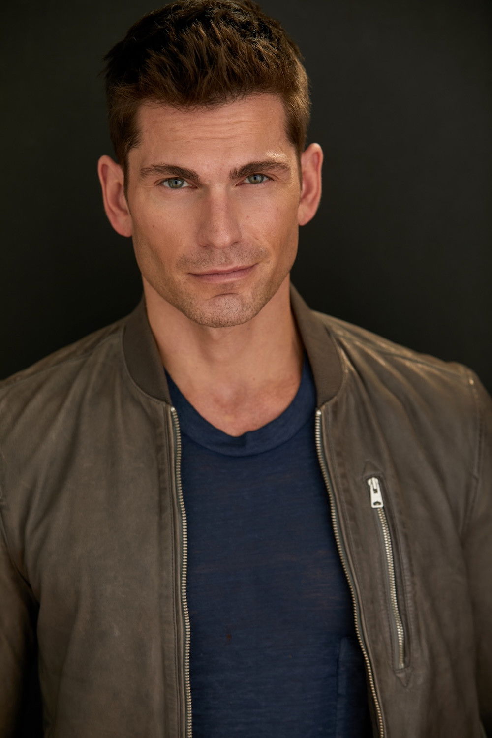 Alex Ringler backdrop