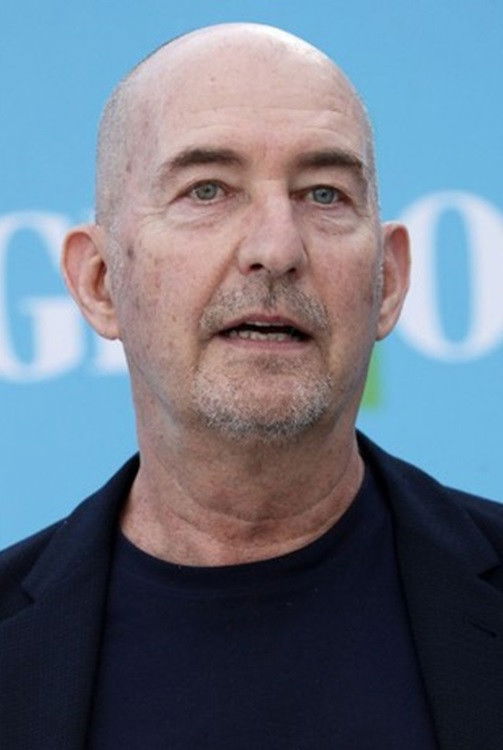 Claudio Norza backdrop