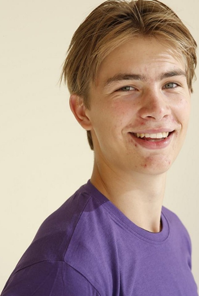 Eilov Gravdal backdrop