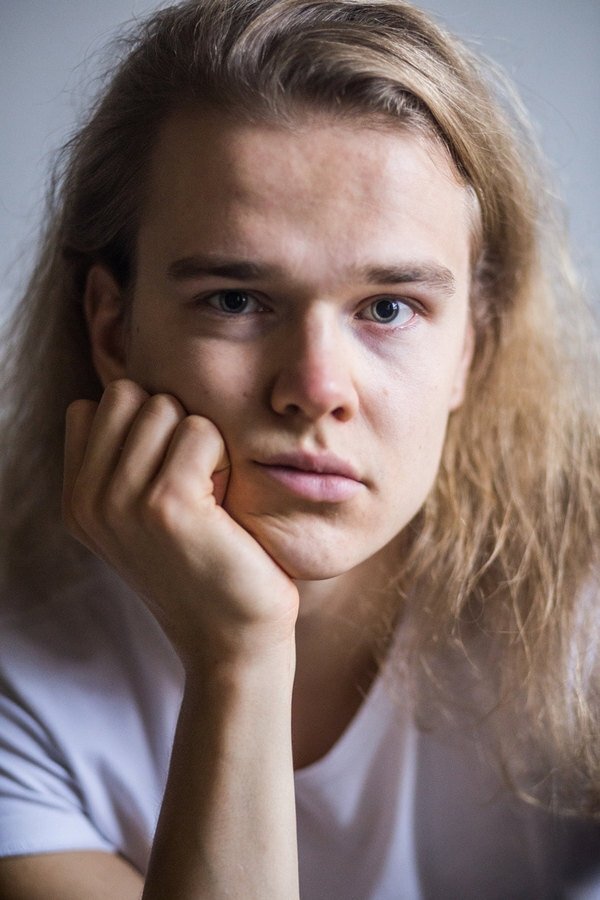 Samuel Kujala backdrop