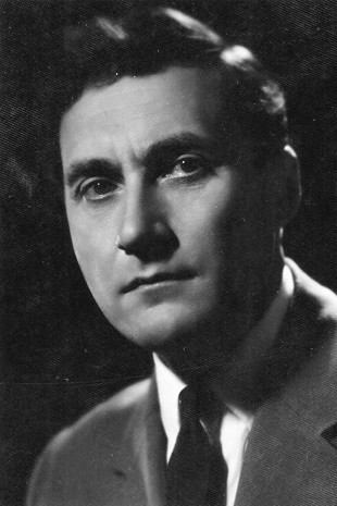 Žanis Priekulis backdrop