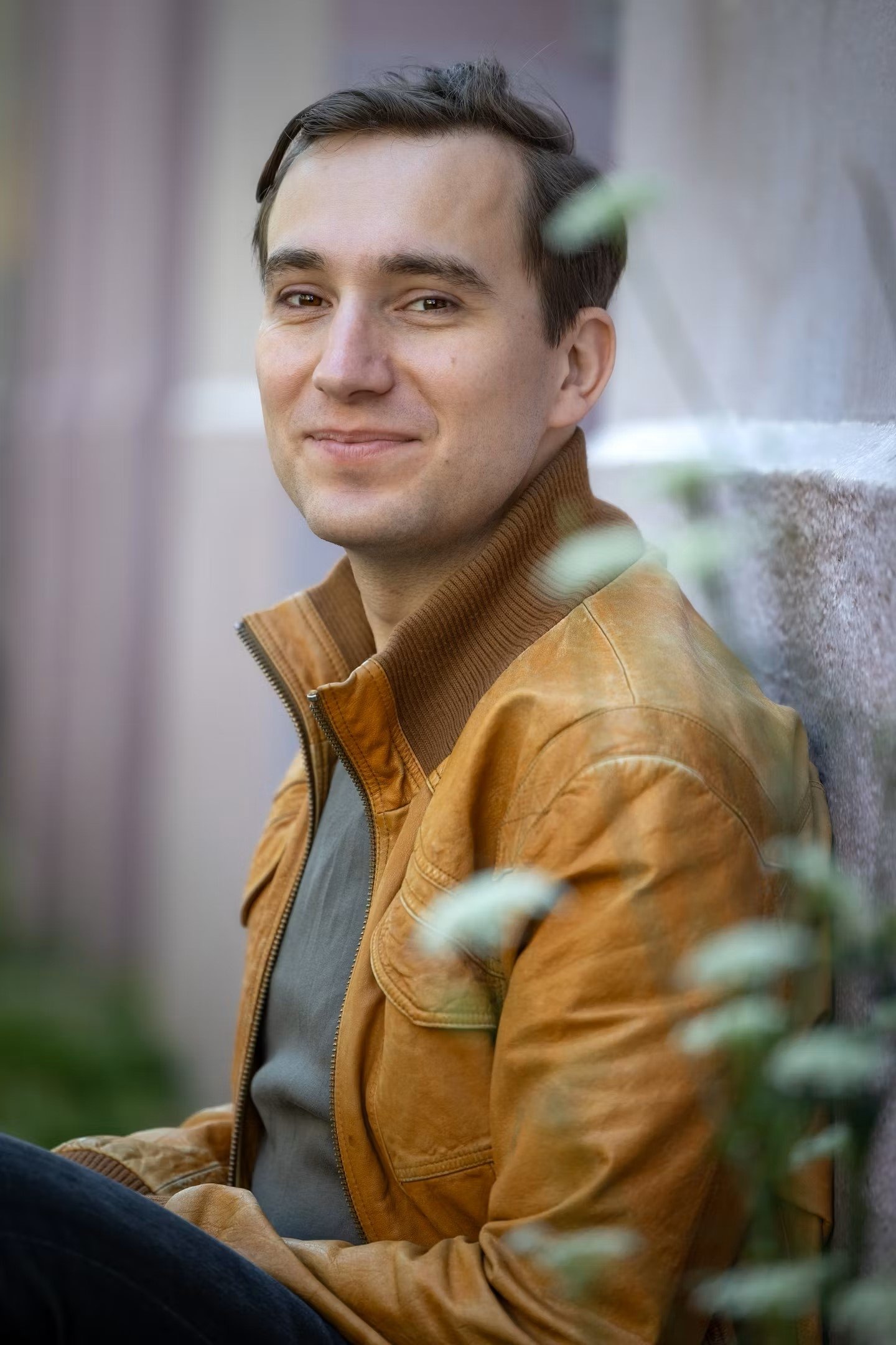 Mathias Renneisen backdrop