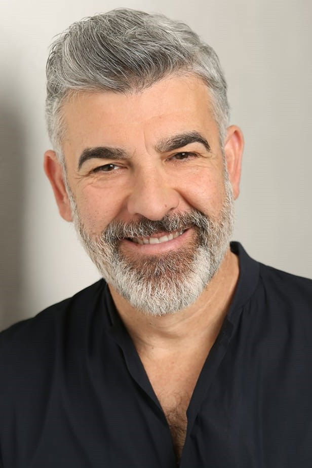 Antonio Coca backdrop