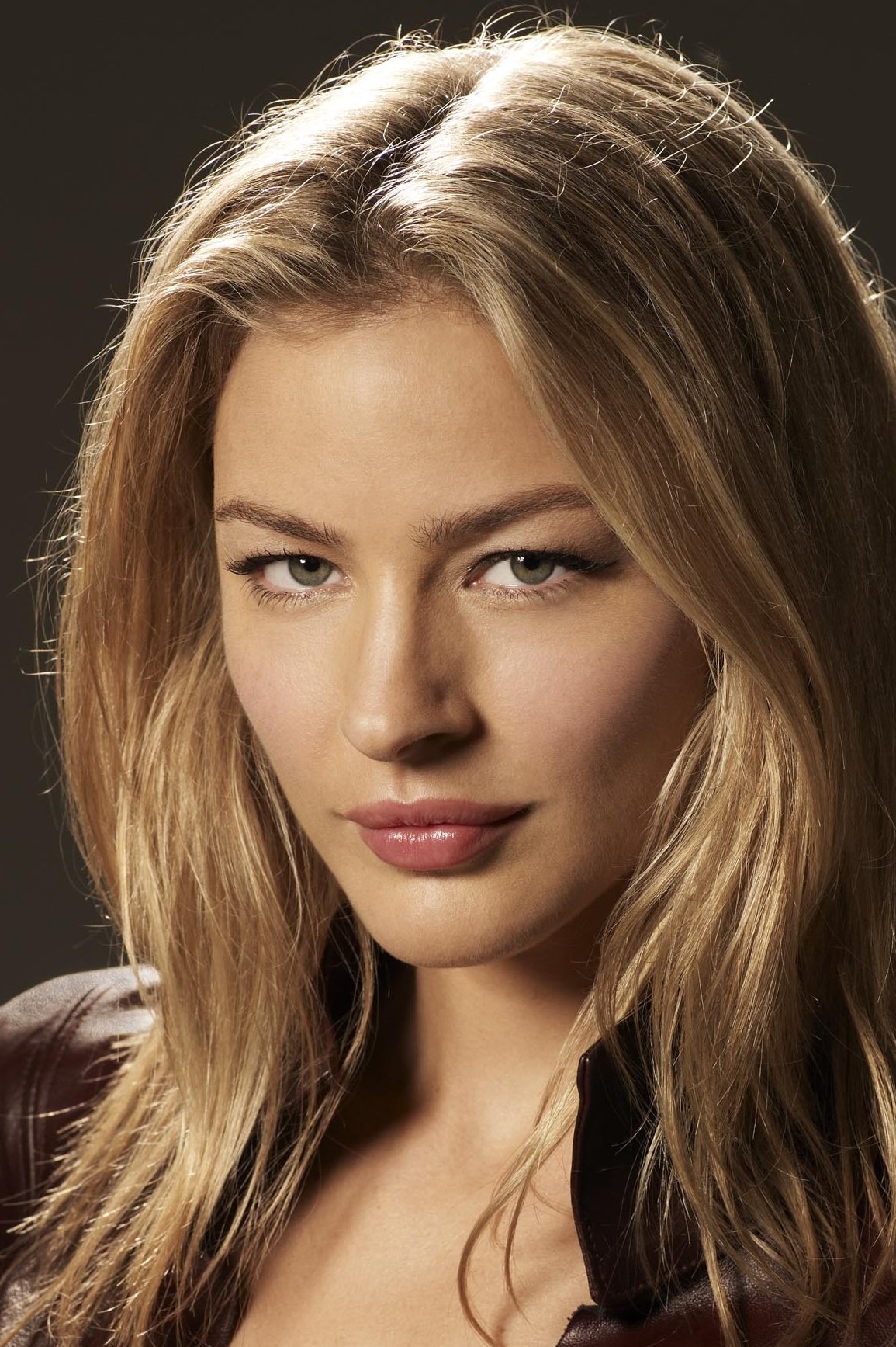 Tabrett Bethell backdrop
