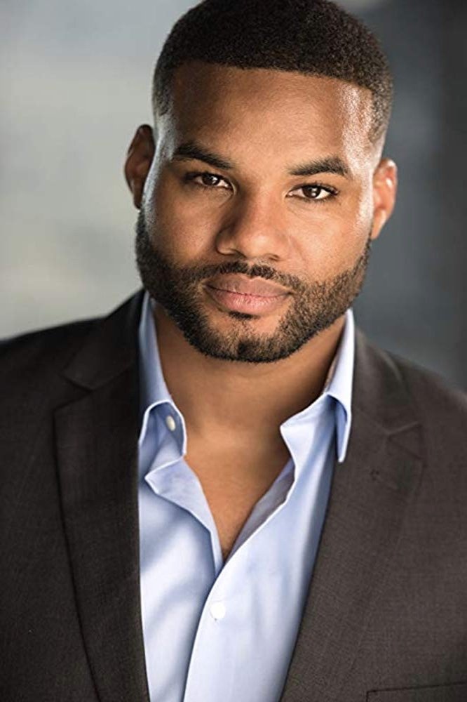 Mark McKinnon backdrop