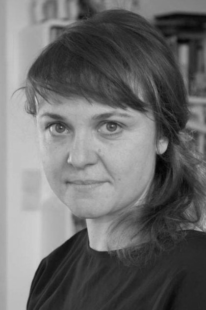 Veronika Janatková backdrop