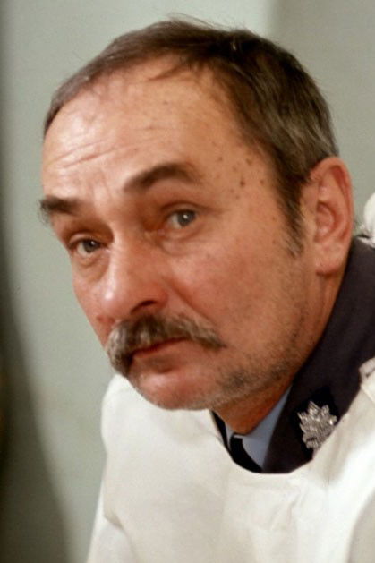 Edward Skarga backdrop