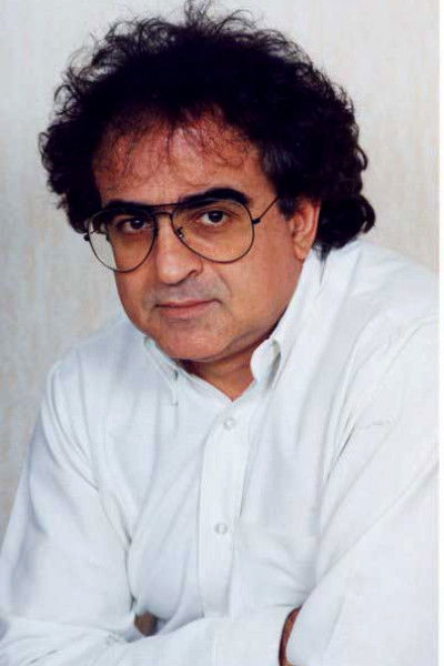 Mihalis Violaris backdrop