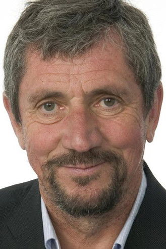 Charlie Bird backdrop