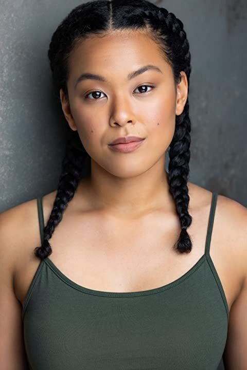 Nichele Lambert backdrop