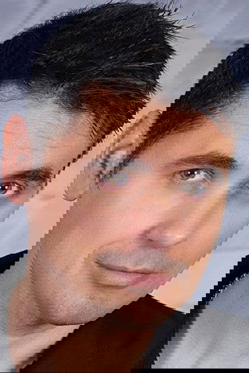 Vinnie Velez backdrop