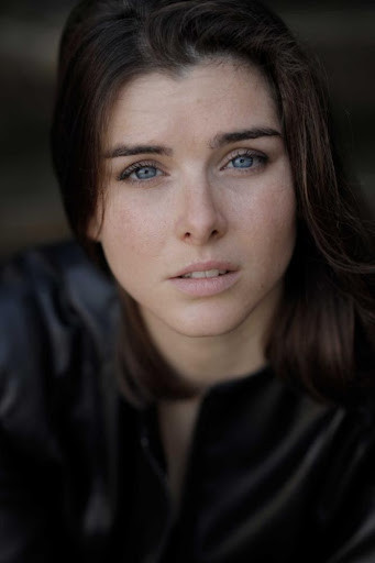 Valentina Ghelfi backdrop