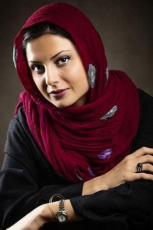 Solmaz Ghani backdrop