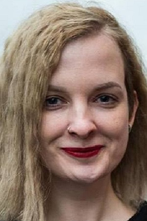 Masha Ogneva backdrop