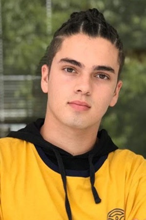 Matheus Lustosa backdrop