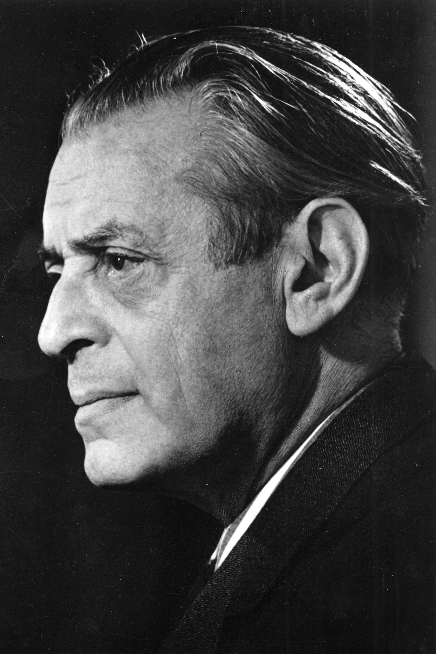 Leopold Lindtberg: Leopolld Lindtberg backdrop