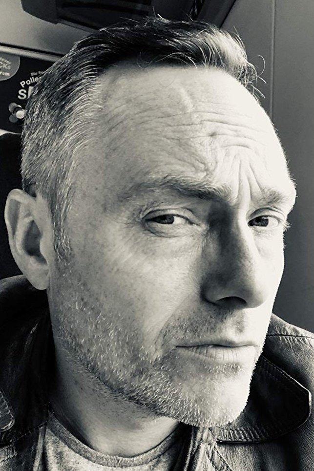 Tony Mardon backdrop