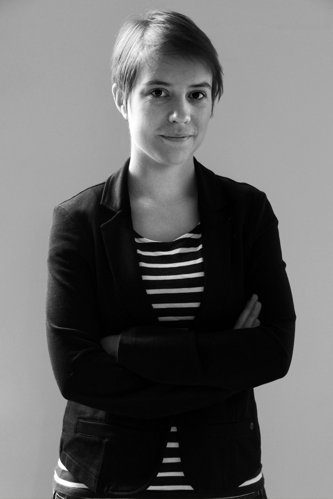 Miléna Trivier backdrop